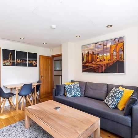 Tower Bridge 2Br Apartment For 6 With Terrace Londres Exterior foto